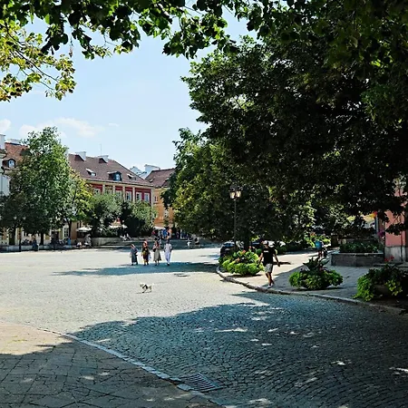 Urbannestgroup - Old Town - F50/5 Warsaw